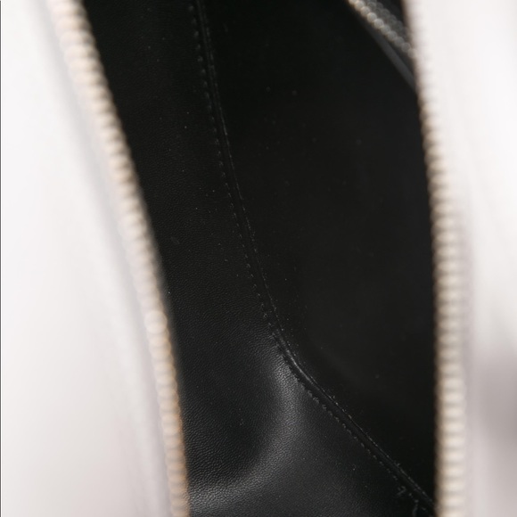 Balenciaga Triangle Duffle Satchel - Picture 3 of 6